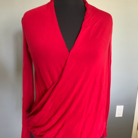 Aritzia Babaton Mehmet Red Wrap Blouse In XS - Picture 2 of 7